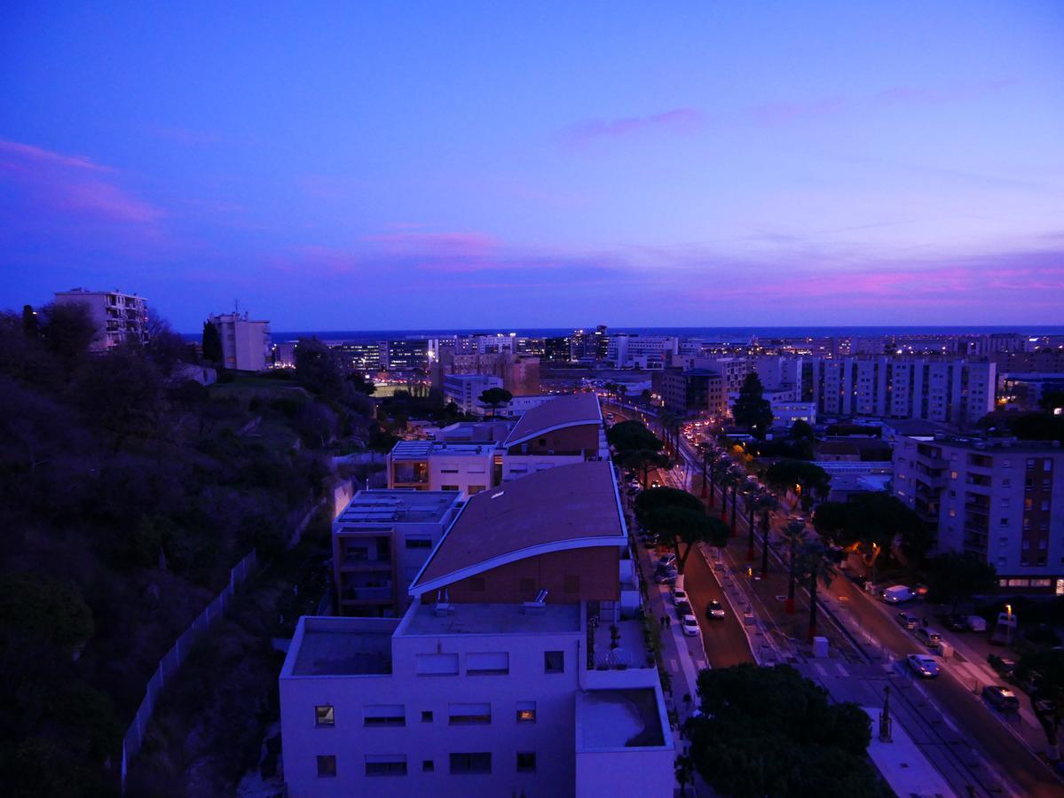 Appartement Rooftop 8 Personnes Grande Terrasse Avec Parking Quartier Aeroport Ницца Экстерьер фото